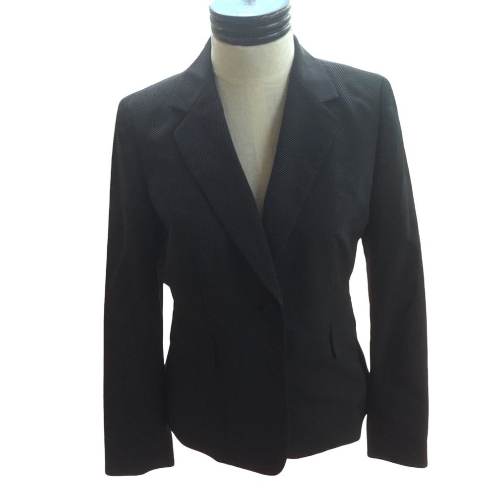 Kasper Ladies Suit Jacket Size 6 Black Pinstripe 24737